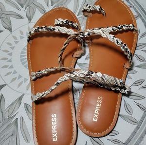Express Sandals